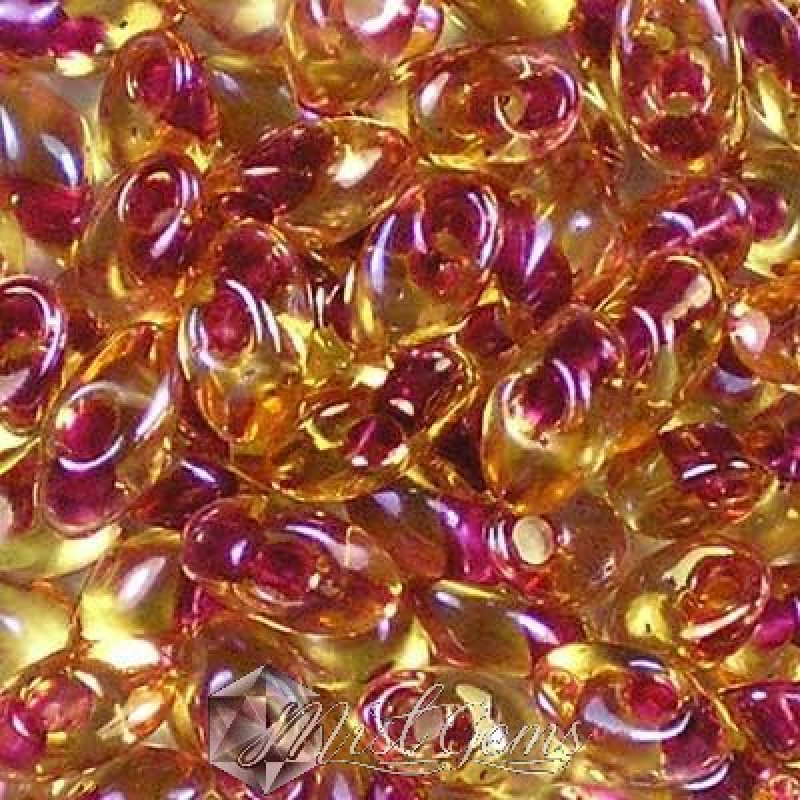 Long Magatama LMA 0363 Dark Pink Lined Amber