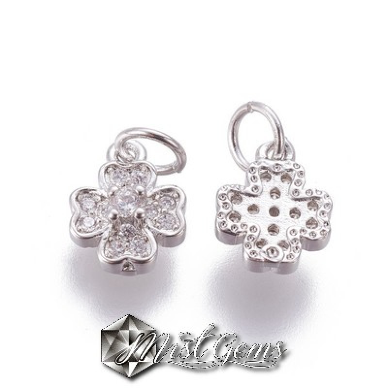 Pandantiv "Trifoi cu Patru Foi"ornat cu Cubic Zirconia 10x8x3.5mm
