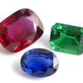 PIETRE PRETIOASE:SAFIR,RUBIN,SMARALD