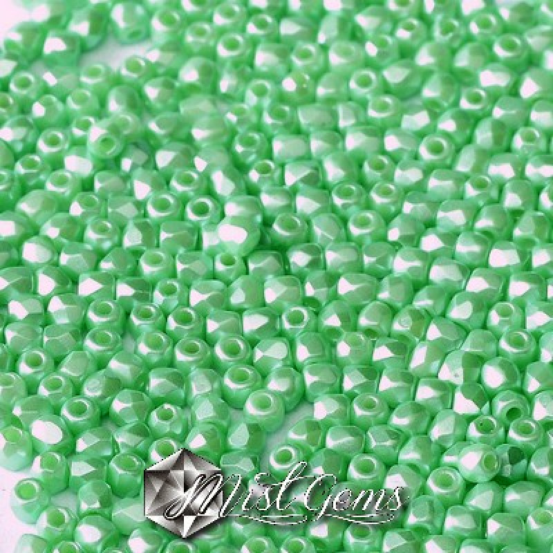Margele Fire Polished 2mm Alabaster Pastel Light Green-50 buc