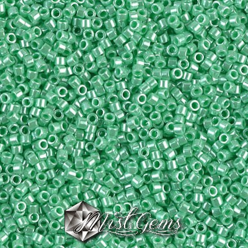 Delica 11/0 DB 1567 Opaque Sea Opal Luster