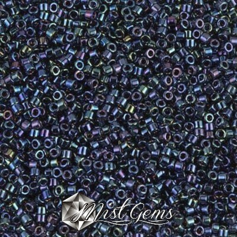 Delica 11/0 DB 2386 Fancy Lined Han Blue