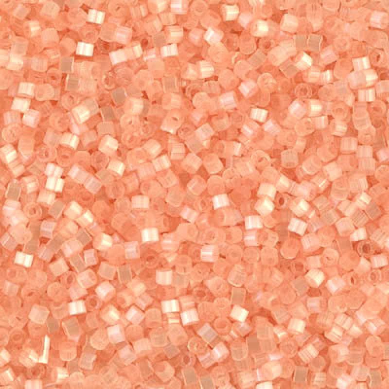Delica 11/0 DB 0825 Salmon Silk Satin