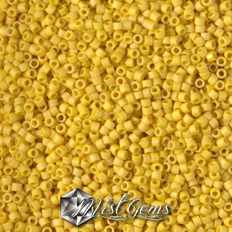 Delica 11/0 DB 2284 Opaque Matte Glazed Pineapple 