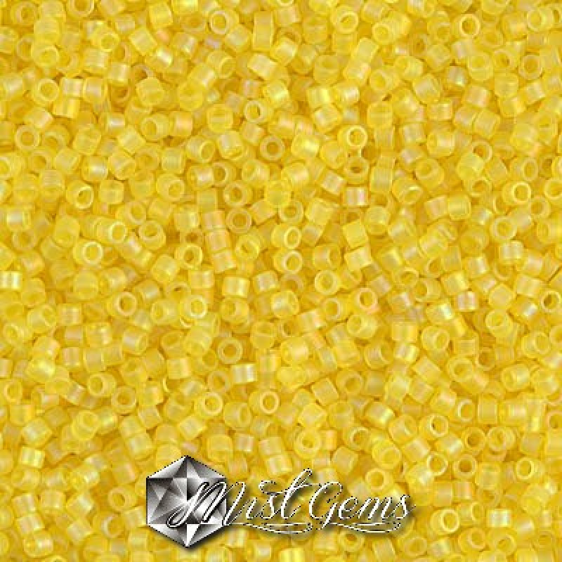 Delica 11/0 DB 0854 Matted Pale Yellow AB