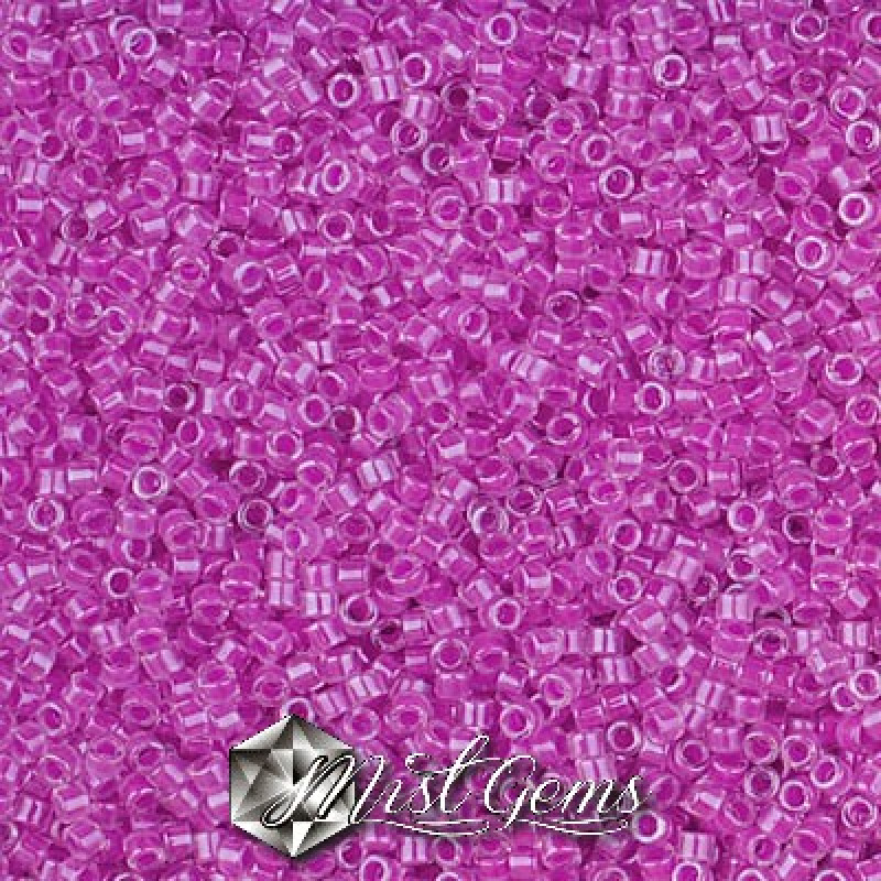 Delica 11/0 DB 2038 Luminous Plum Crazy