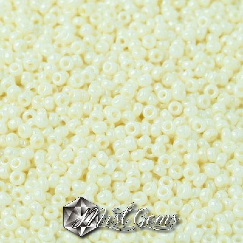 Miyuki Round Rocailles 11/0 RR-0421 Cream Ceylon