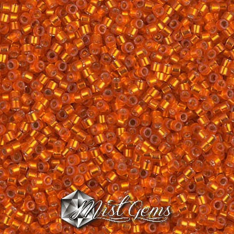 Delica 11/0 DB 0681 Dyed Semi-Frosted Silverlined Squash