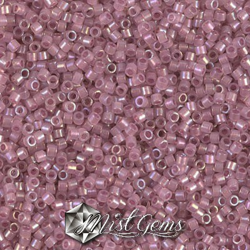 Delica 11/0 DB 1752 Sparkling Orchid Lined Opal AB