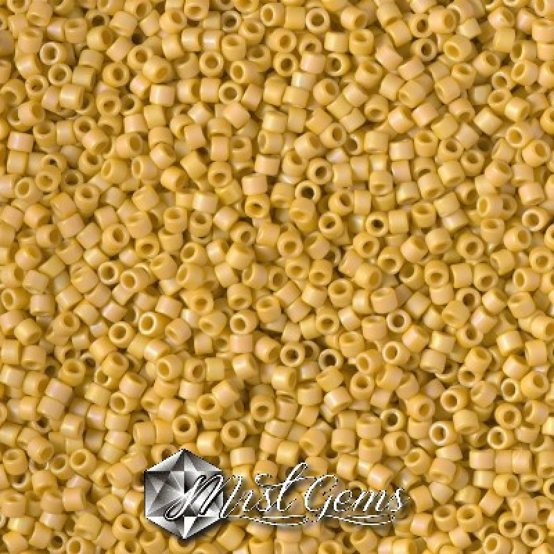 Delica 11/0 DB 2302  Matted Opaque Glazed Citron AB