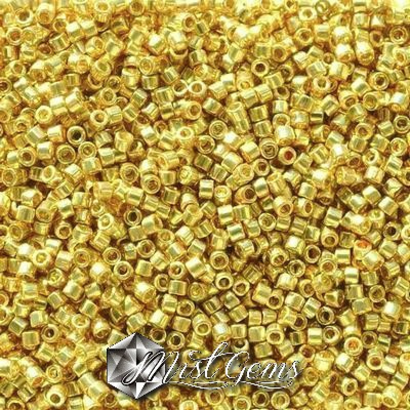 Delica 11/0 DB 2502 Galvanized Pale Soft Gold