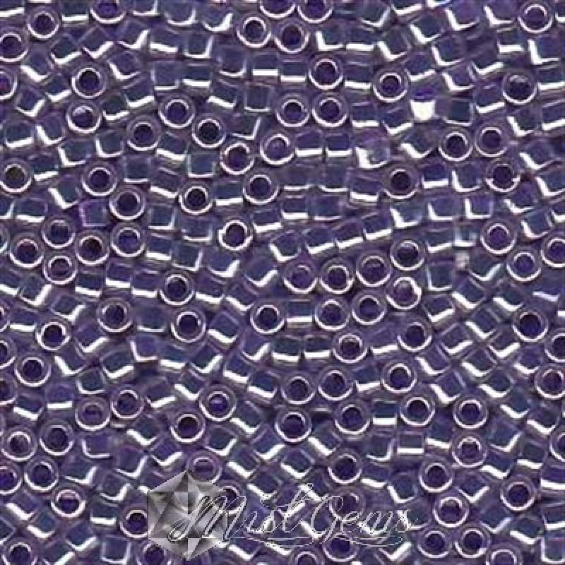 Delica 11/0 DB 0250 (DB250)Lined Crystal Violet