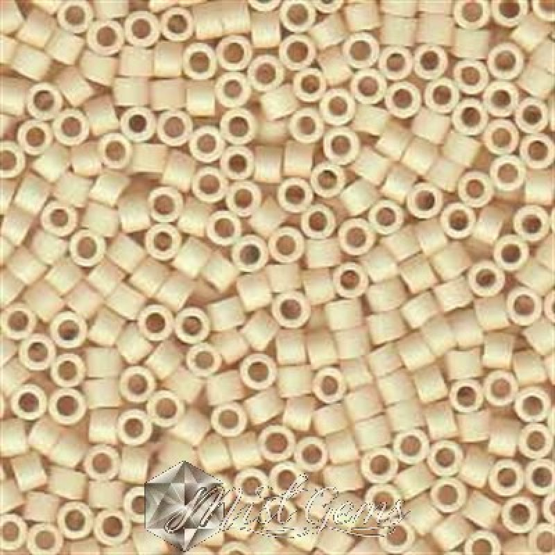 Delica 11/0 DB 0353 Dark Cream Matted