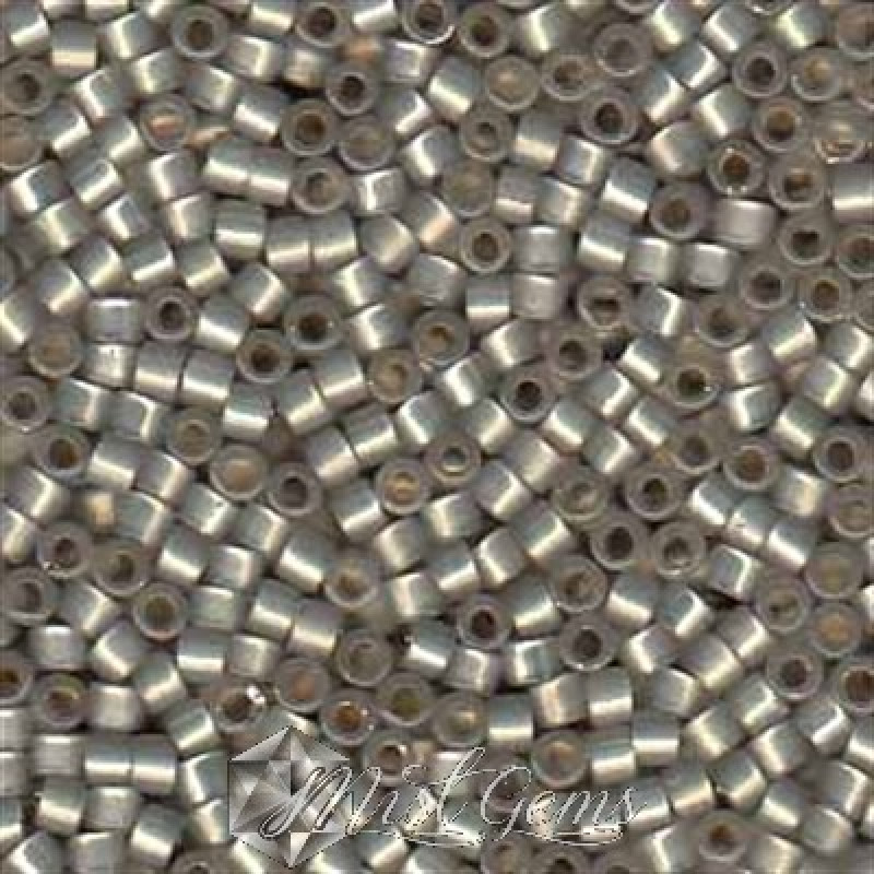 Delica 11/0 DB 0630 Silver Lined Taupe Alabaster Dyed