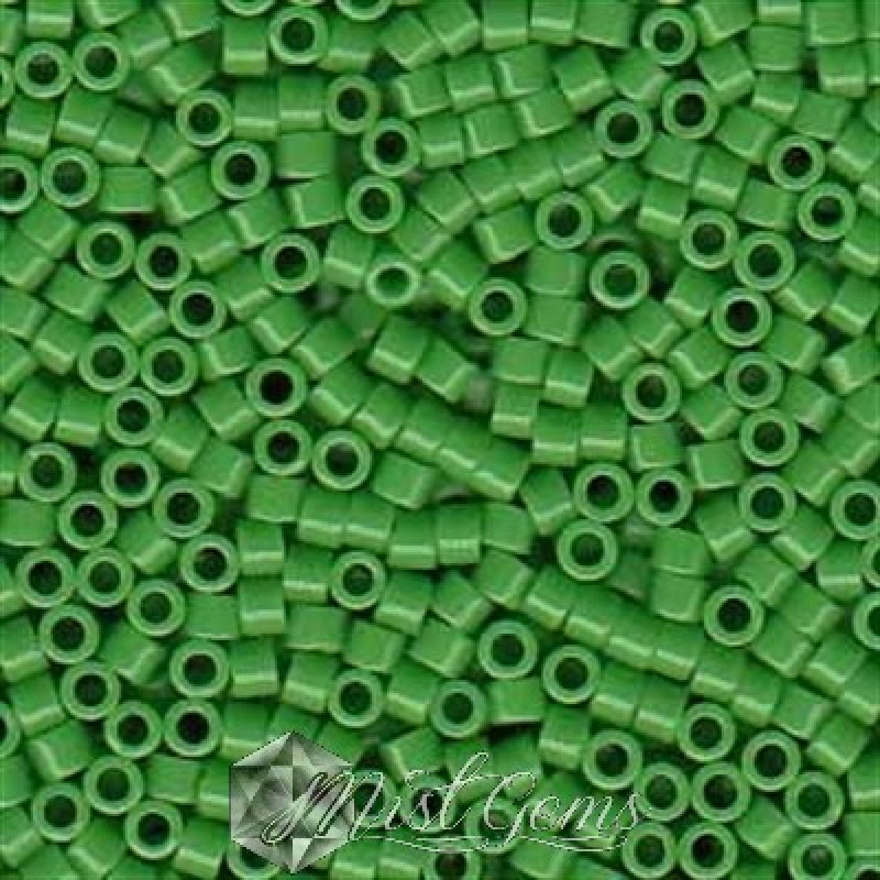 Delica 11/0 DB 0724 (DB724)Opaque Pea Green