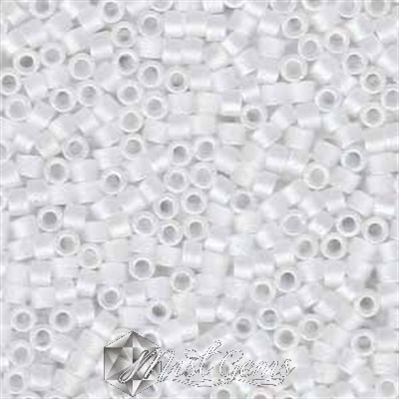 Delica 11/0 DB 0851 Crystal AB Matted