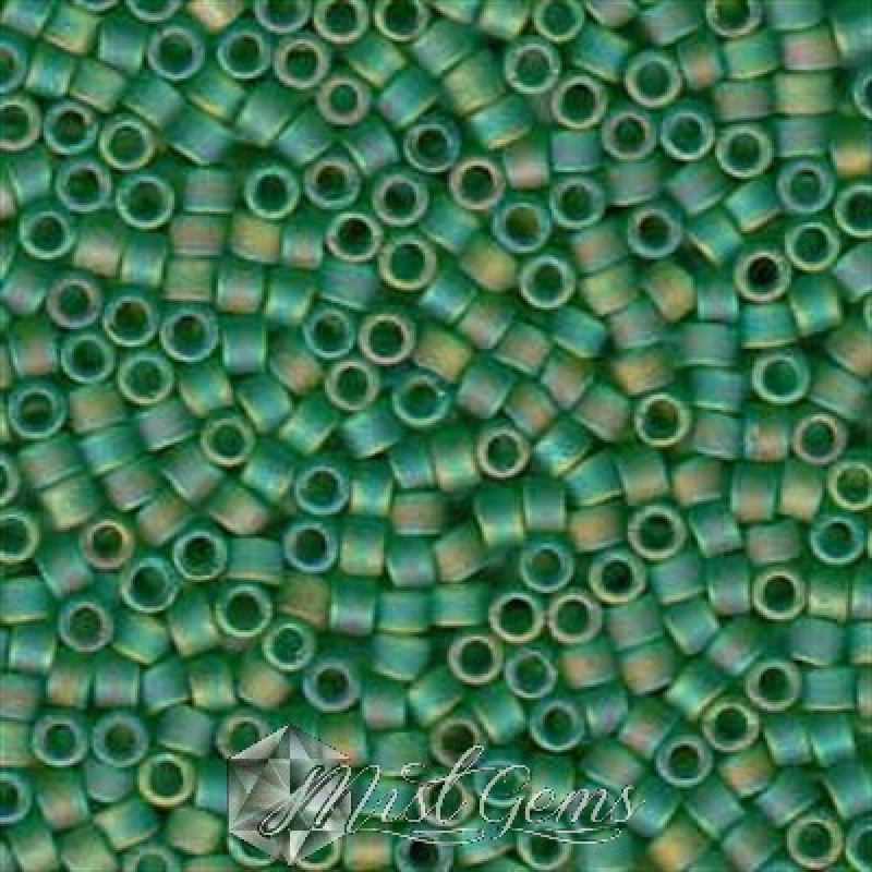 Delica 11/0 DB 0858 Light Green AB Matted