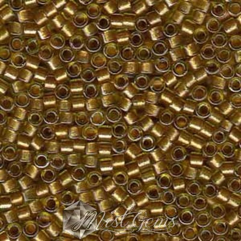 Delica 11/0 DB 0909 Sparkling Honey Beige Lined Chartreuse