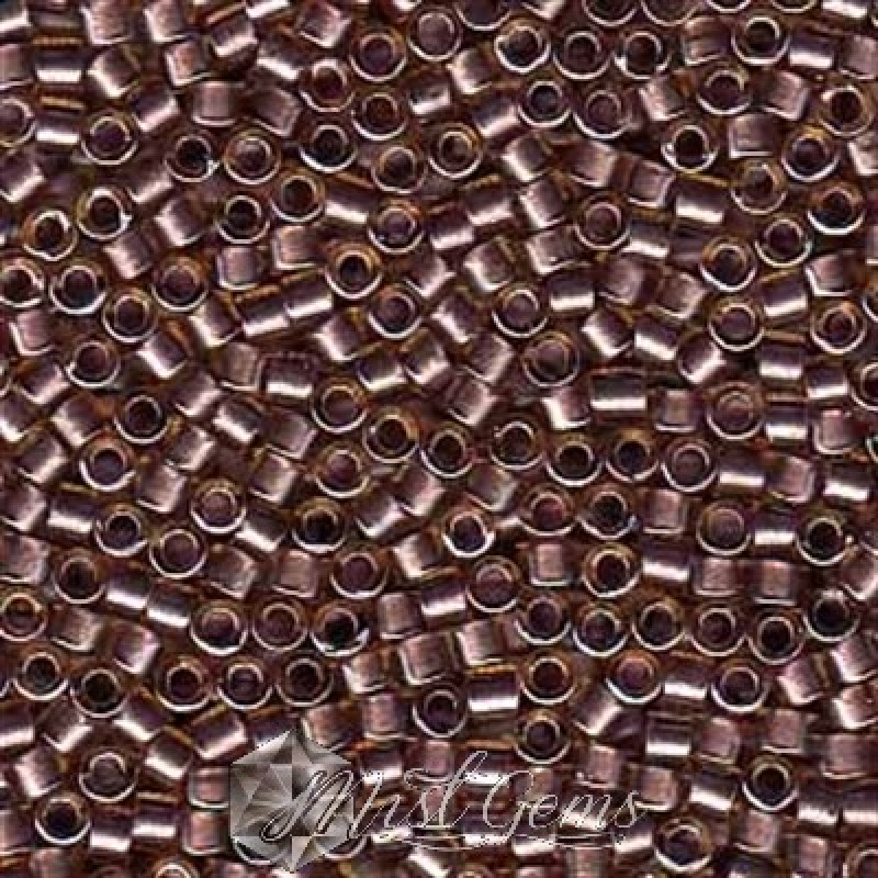 Delica 11/0 DB 0912 Sparkling Cinnamon Lined Topaz