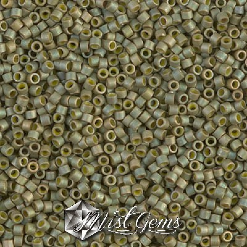 Delica 11/0 DB 0372 Mettalic Light Yellow-Grey Matted