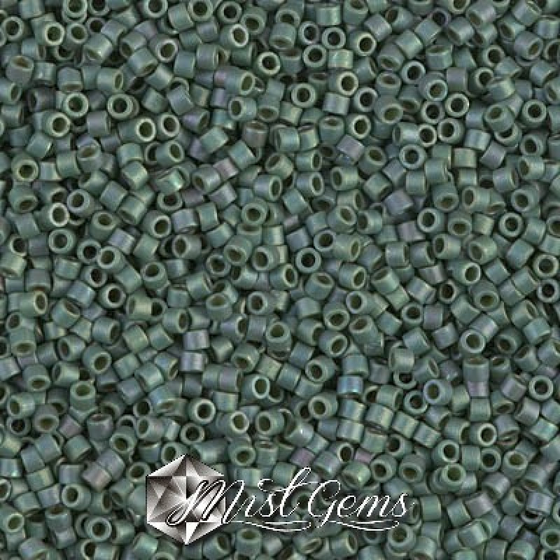 Delica 11/0 DB 0373 Metallic Leaf Green Matted