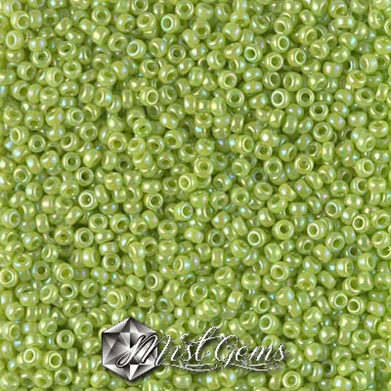 Miyuki Round Rocailles 11/0 RR-0479 Opaque Chartreuse AB
