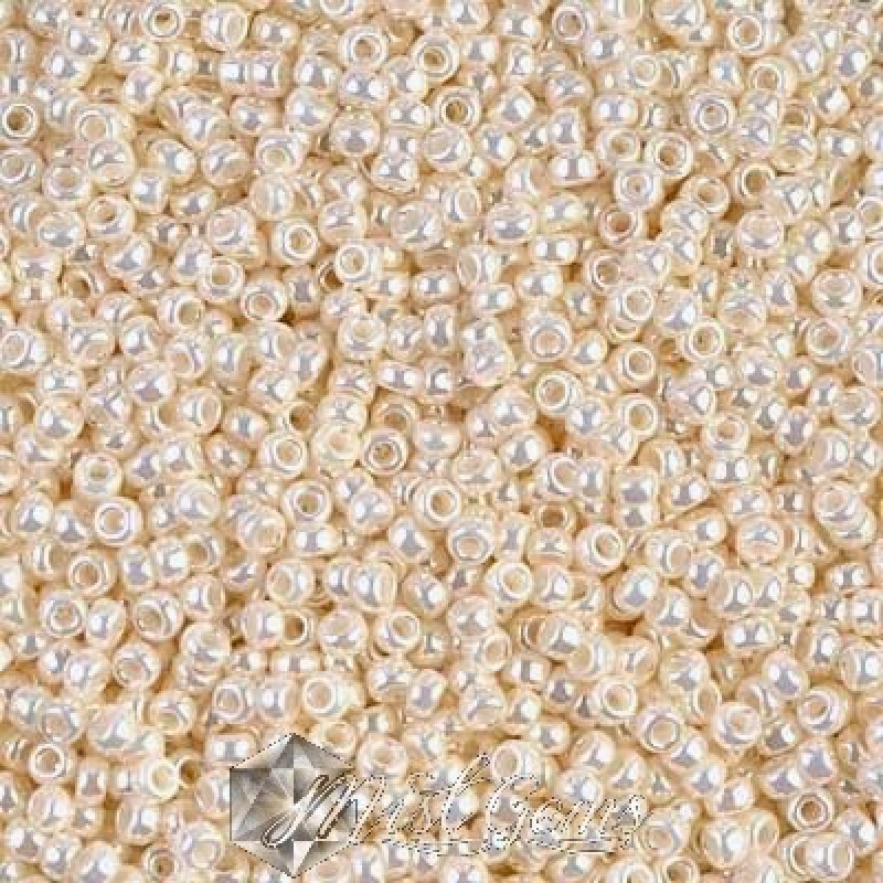 Miyuki Round Rocailles 11/0 RR-0592  Antique Ivory Pearl Ceylon