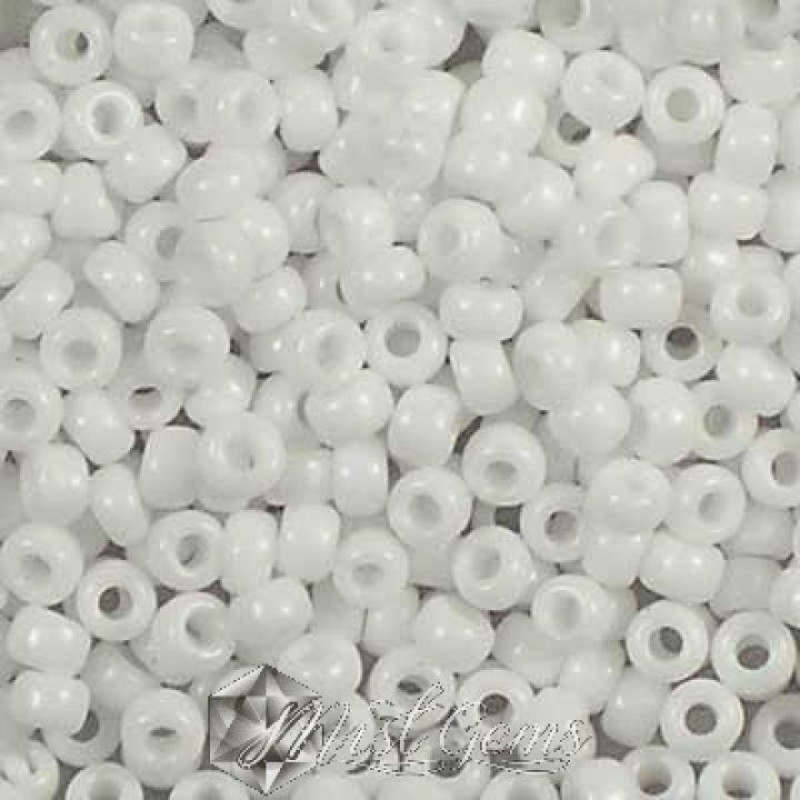 Miyuki Round Rocailles 8/0 RR 0402 Opaque White